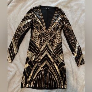 Express Black and Gold Sequin Long Sleeve Cocktail Dress